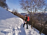 23 Pestiamo soffice neve su sentiero ben battuto